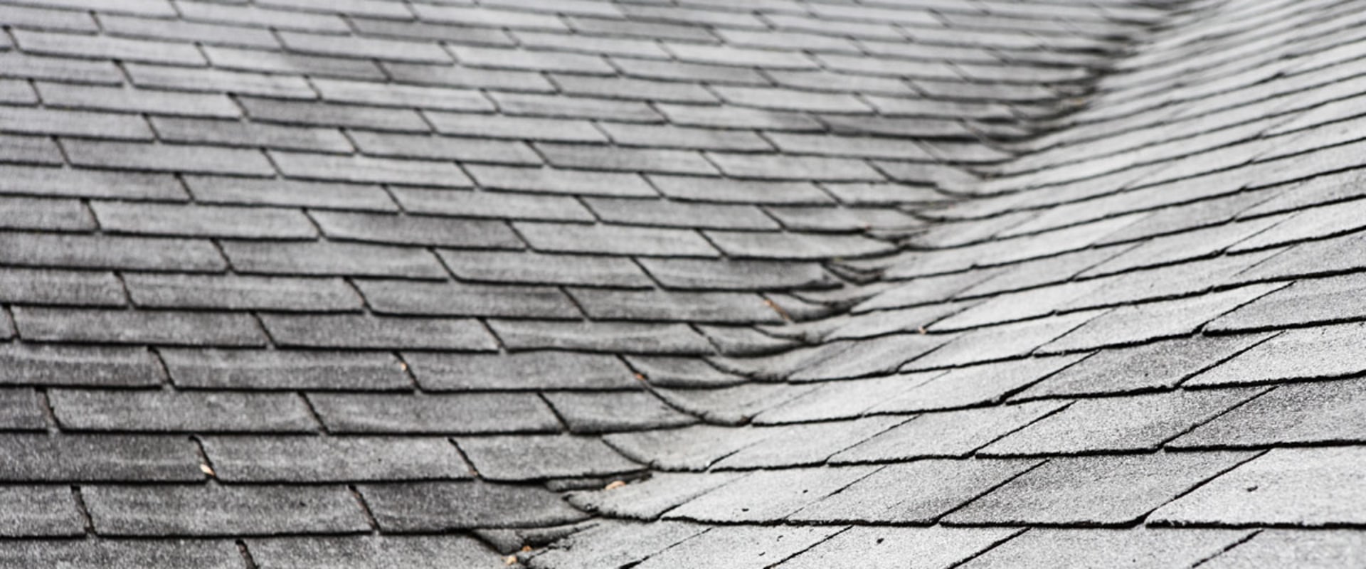 How do you tell if your roof is bad?